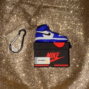 Air Jordan 1 Airpod Case (1st & 2nd Generation)